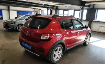 Renault Sandero 2016 года за 4 800 000 тг. в Астана фото 3