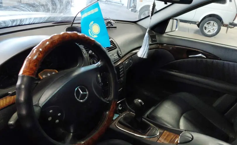 Mercedes-Benz E-Класс 2003 года за 5 000 000 тг. в Астана фото 5