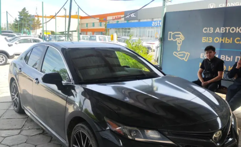 Toyota Camry 2021 года за 8 560 000 тг. в Талдыкорган фото 3