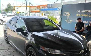 Toyota Camry 2021 года за 8 560 000 тг. в Талдыкорган фото 3