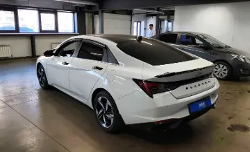 Hyundai Elantra 2022 года за 9 000 000 тг. в Астана фото 4
