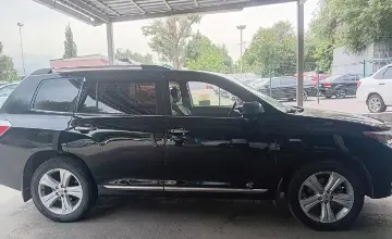 Toyota Highlander 2013 года за 10 000 000 тг. в Алматы фото 4