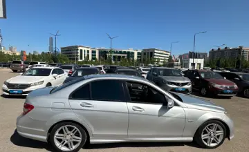 Mercedes-Benz C-Класс 2010 года за 4 200 000 тг. в Астана фото 4