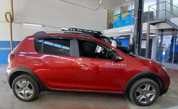 Renault Sandero 2020 года за 5 000 000 тг. в Астана фото 4