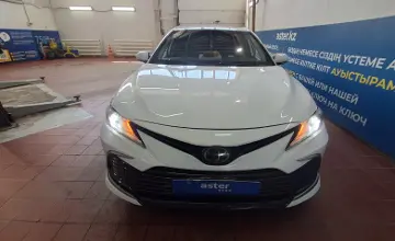 Toyota Camry 2021 года за 14 000 000 тг. в Астана фото 2