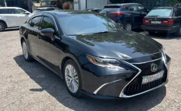 Lexus ES 2015 года за 15 000 000 тг. в Шымкент фото 3