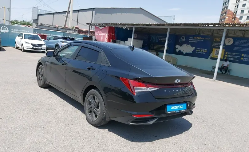 Hyundai Elantra 2021 года за 8 100 000 тг. в Шымкент фото 4