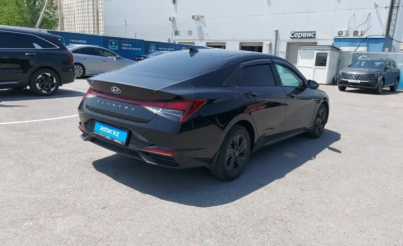 Hyundai Elantra 2021 года за 8 100 000 тг. в Шымкент фото 3