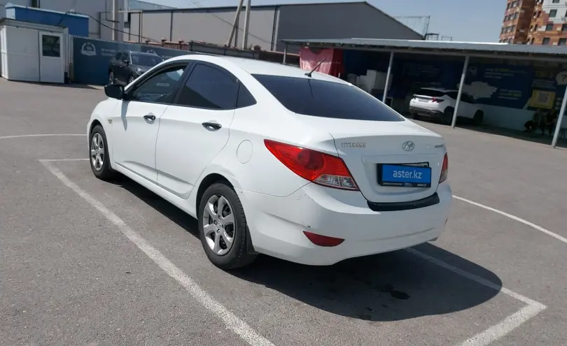 Hyundai Accent 2013 года за 3 600 000 тг. в Шымкент фото 4