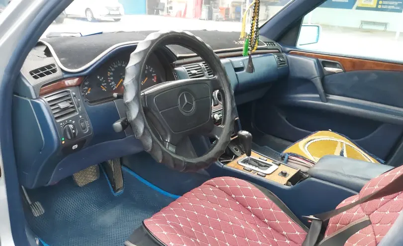 Mercedes-Benz E-Класс 1996 года за 2 300 000 тг. в Шымкент фото 5