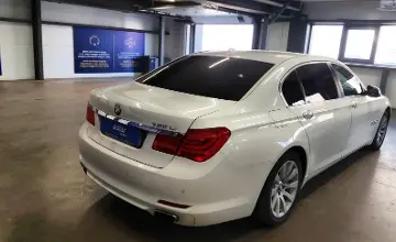 BMW 7 серии 2009 года за 9 000 000 тг. в Астана фото 3