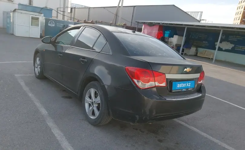 Chevrolet Cruze 2010 года за 2 100 000 тг. в Шымкент фото 4