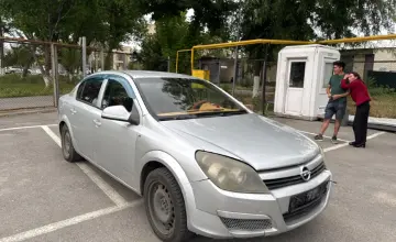 Opel Astra 2011 года за 3 000 000 тг. в Шымкент фото 3