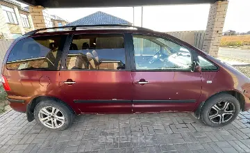 Ford Galaxy 2004 года за 2 000 000 тг. в Уральск фото 4