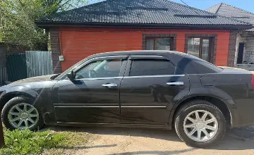 Chrysler 300C 2005 года за 3 200 000 тг. в Алматы фото 3