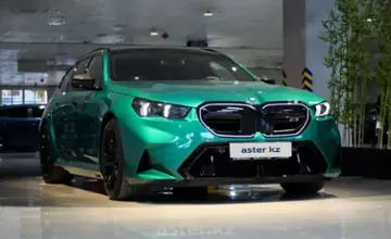 BMW M5 2025 года за 96 500 000 тг. в Алматы фото 1