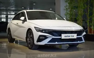 Hyundai Elantra 2023 года за 8 900 000 тг. в Алматы фото 4