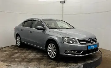 Volkswagen Passat 2012 года за 3 990 000 тг. в Актобе фото 3
