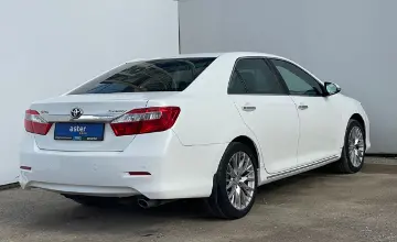 Toyota Camry 2011 года за 7 500 000 тг. в Актобе