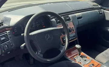 Mercedes-Benz E-Класс 1997 года за 1 670 000 тг. в Алматы фото 5