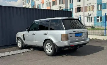 Land Rover Range Rover 2003 года за 1 940 000 тг. в Алматы фото 4