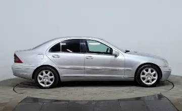 Mercedes-Benz C-Класс 2002 года за 1 790 000 тг. в Астана фото 4