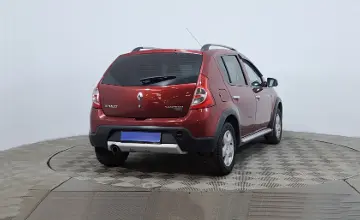 Renault Sandero 2014 года за 2 990 000 тг. в Астана