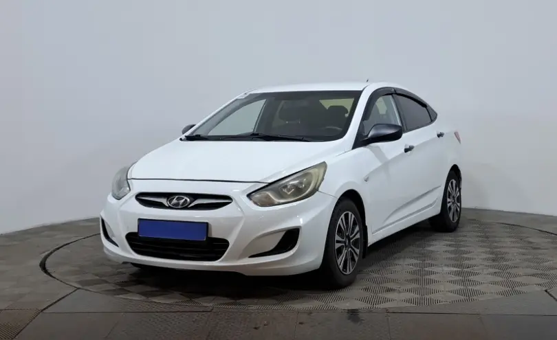 Hyundai Accent 2013 года за 2 990 000 тг. в Астана