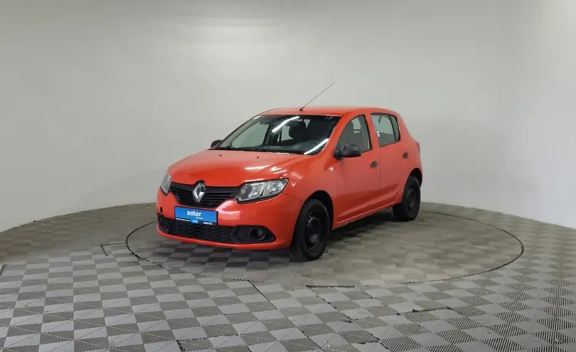 Renault Sandero 2018 года за 1 990 000 тг. в Алматы