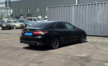 Toyota Camry 2020 года за 8 420 000 тг. в Алматы