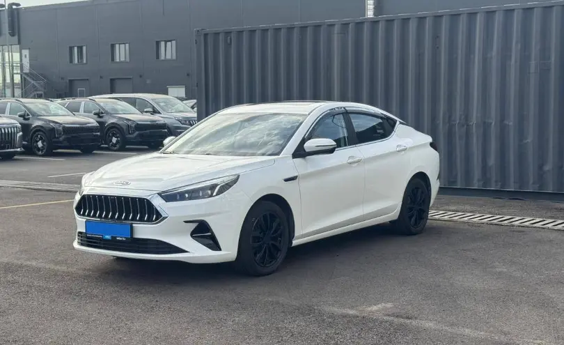JAC J7 2023 года за 5 750 000 тг. в Алматы