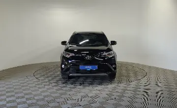 Toyota RAV4 2018 года за 12 050 000 тг. в Алматы фото 2