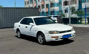 Toyota Camry 1991 года за 920 000 тг. в Алматы фото 2