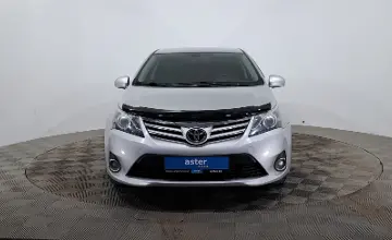 Toyota Avensis 2012 года за 5 990 000 тг. в Астана фото 2