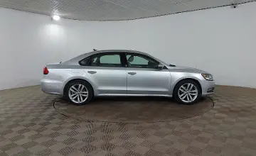 Volkswagen Passat 2018 года за 6 390 000 тг. в Шымкент фото 4