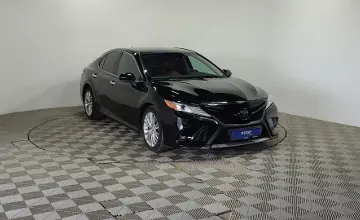 Toyota Camry 2020 года за 9 990 000 тг. в Алматы фото 3