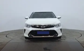 Toyota Camry 2015 года за 9 790 000 тг. в Астана фото 2