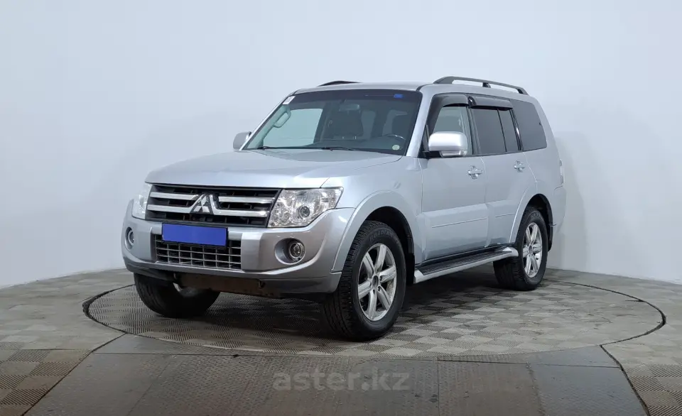 2014 Mitsubishi Pajero