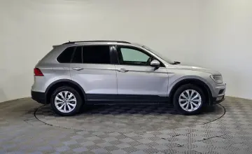 Volkswagen Tiguan 2018 года за 7 990 000 тг. в Алматы фото 4