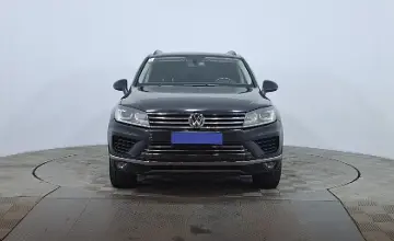 Volkswagen Touareg 2014 года за 9 490 000 тг. в Астана фото 2