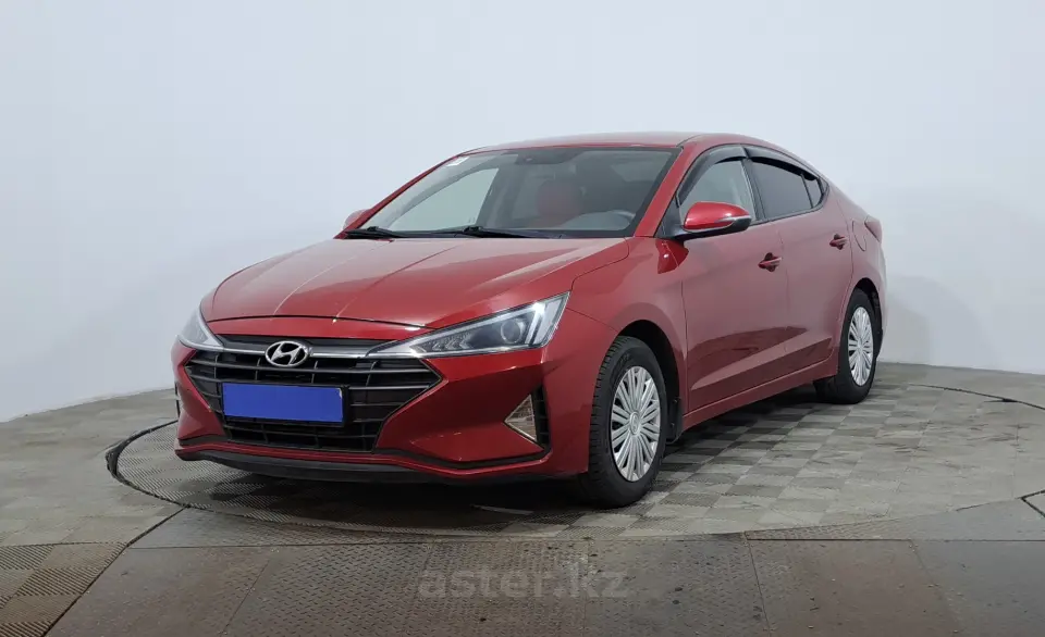 2019 Hyundai Elantra
