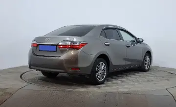 Toyota Corolla 2018 года за 8 450 000 тг. в Астана