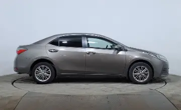 Toyota Corolla 2018 года за 8 450 000 тг. в Астана фото 4