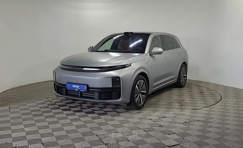 2024 LiXiang L7