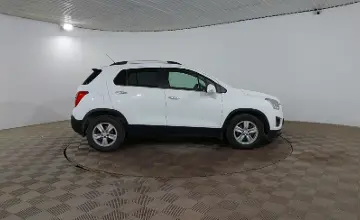 Chevrolet Tracker 2014 года за 3 590 000 тг. в Шымкент фото 4