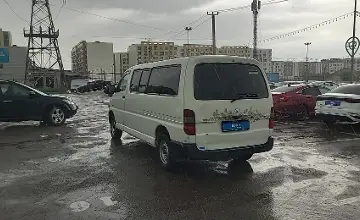 Toyota HiAce 2003 года за 1 990 000 тг. в Алматы фото 4