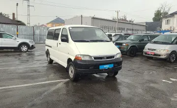 Toyota HiAce 2003 года за 1 990 000 тг. в Алматы фото 2