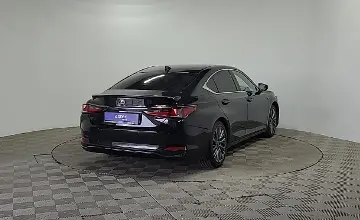 Lexus ES 2019 года за 17 900 000 тг. в Алматы