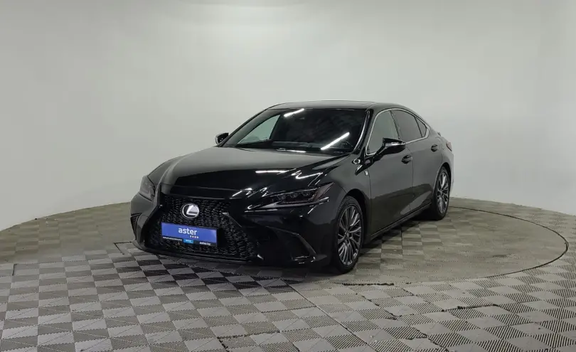 Lexus ES 2019 года за 17 900 000 тг. в Алматы