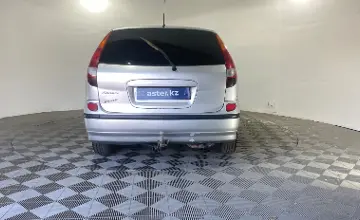 Nissan Almera Tino 2000 года за 2 700 000 тг. в Павлодар
